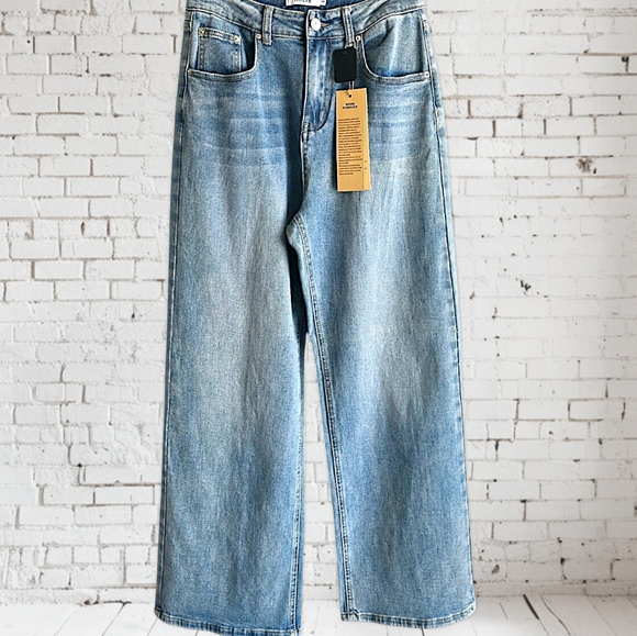 NWT! HDLTE Boyfriend Jeans - Picture 4 of 4